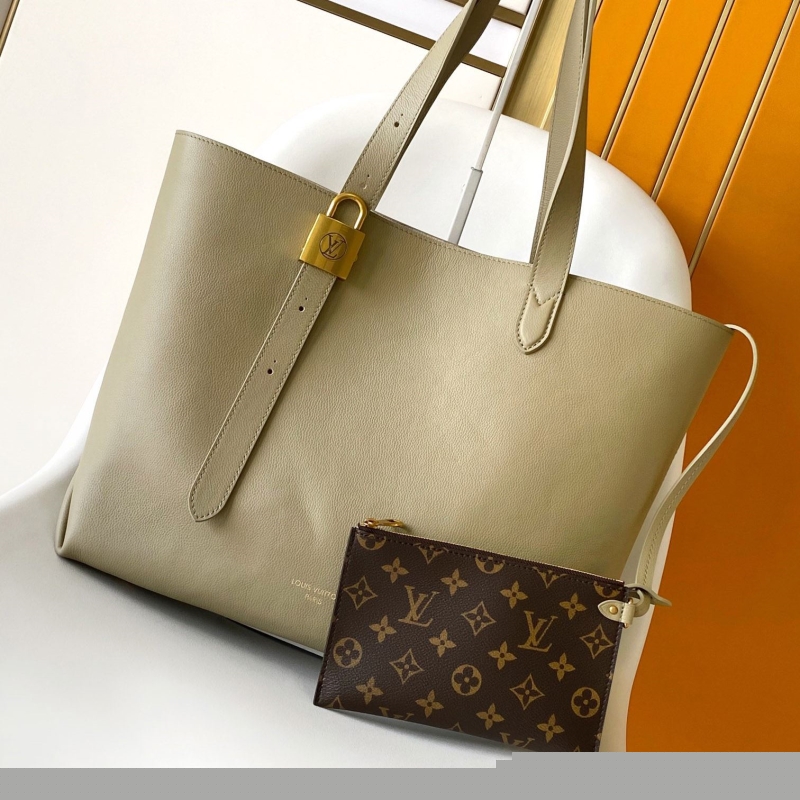 LV Shopping Bags